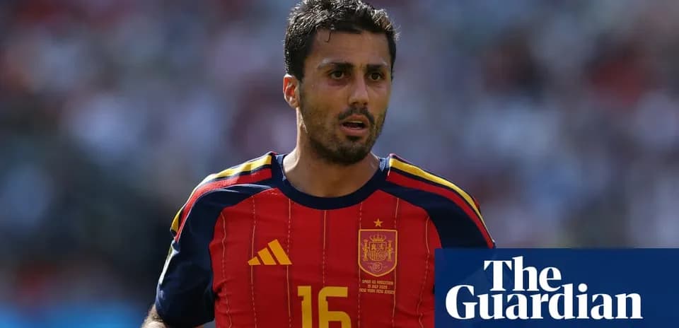 Jugador de España en uniforme durante un partido