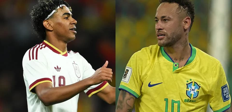 Jugadores de España y Brasil en el campo de juego