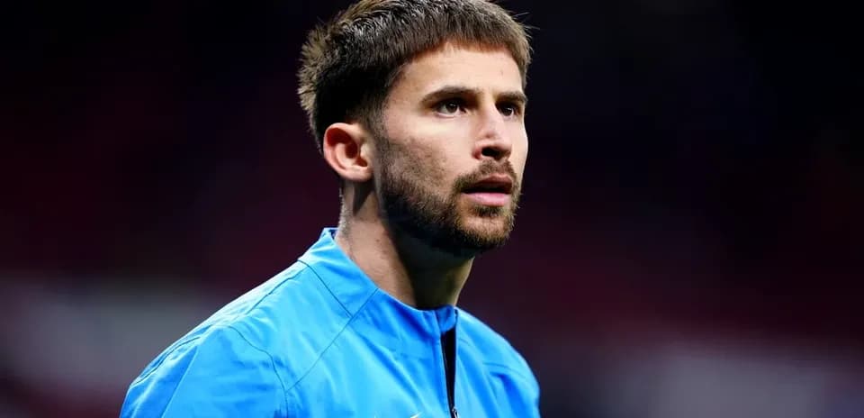Jugador en calentamiento antes del partido