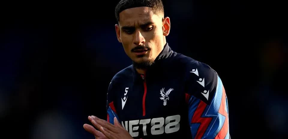 Jugador de Crystal Palace en el campo