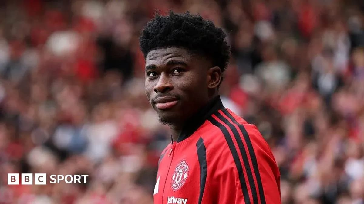Jugador de Manchester United en el campo durante el partido
