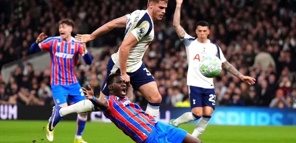 Crystal Palace conquista Tottenham Hotspur Stadium con victoria 1–3