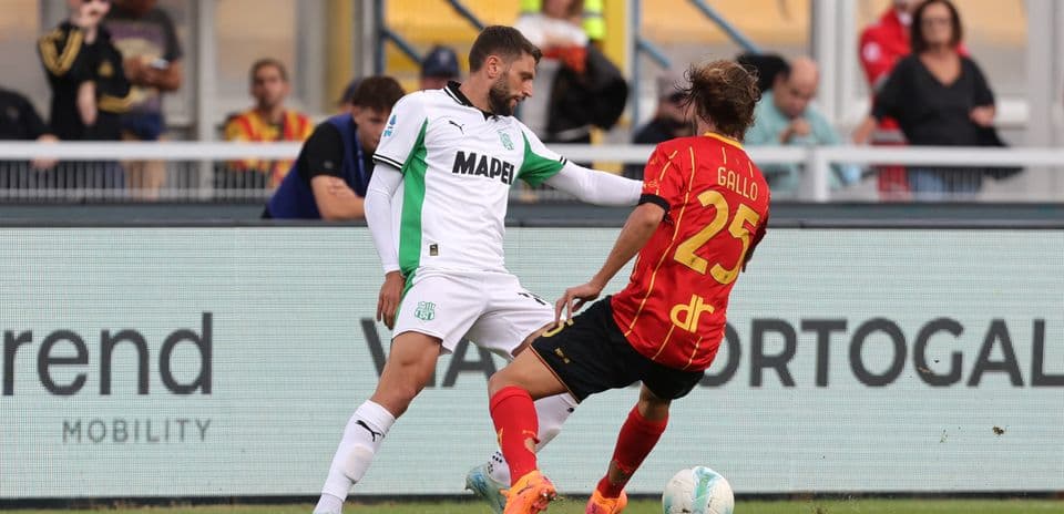 Jugador de Sassuolo contra Lecce en Serie A