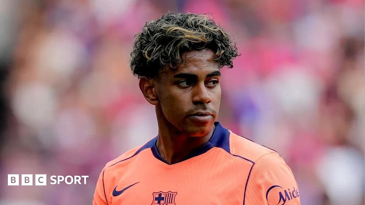 Jugador de Barcelona en uniforme durante el partido