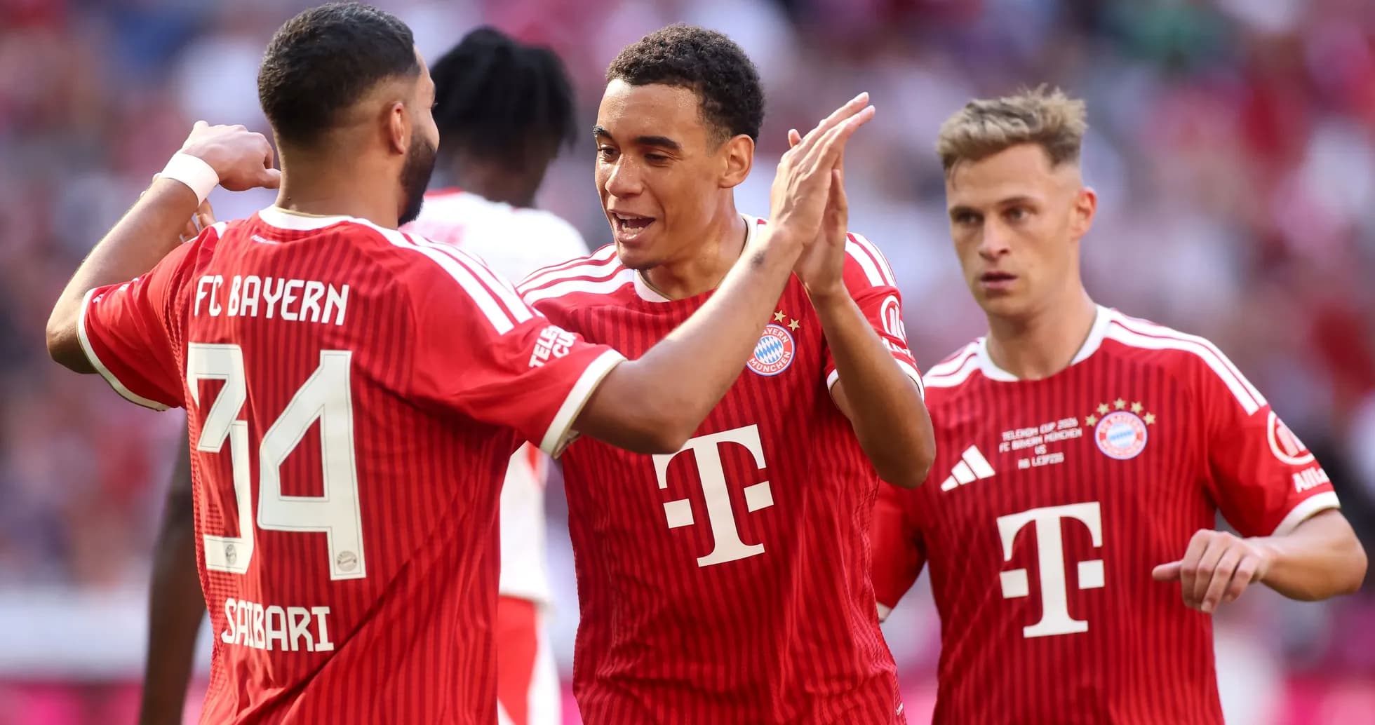 Jugadores de Bayern Múnich celebrando un gol