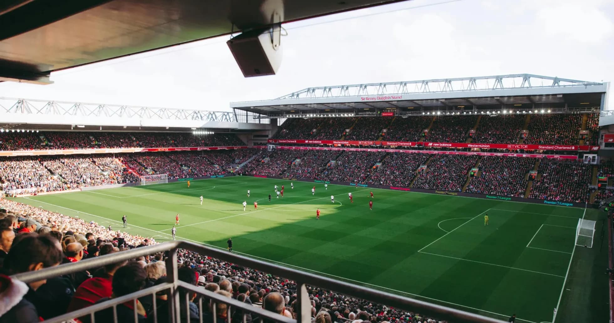 Pachuca vence a U.N.A.M. - Pumas en la semi-final de Liga MX.webp