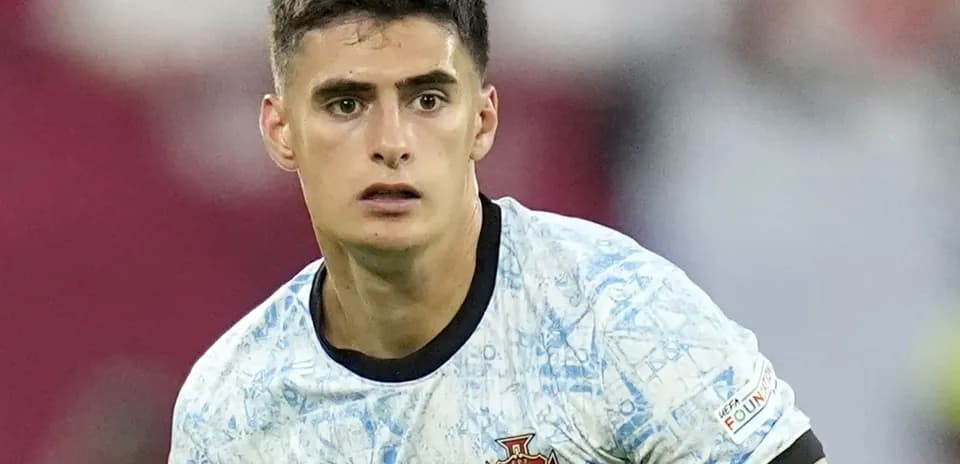 Jugador de Portugal en acción durante el partido