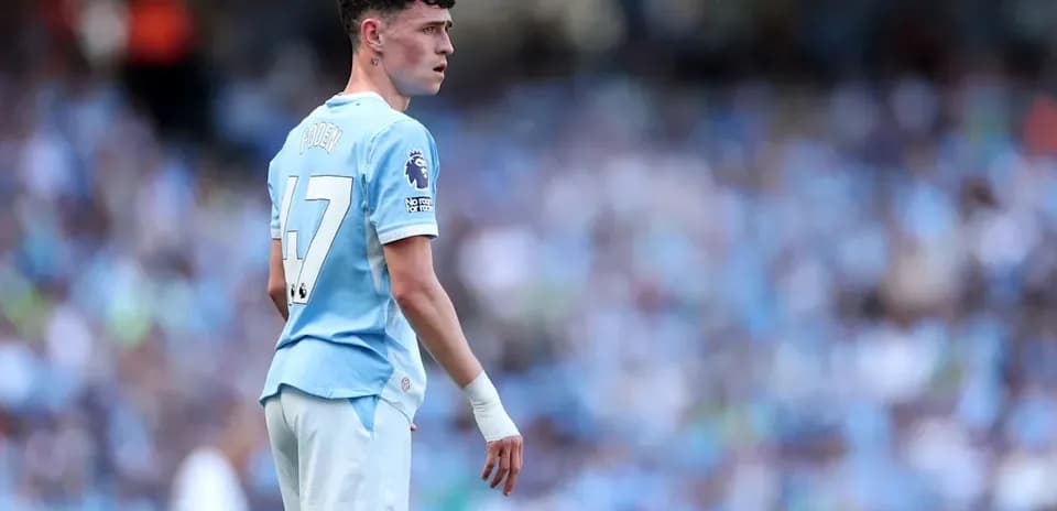 Jugador de Manchester City en acción durante el partido