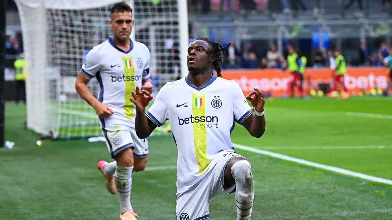 Celebración de gol de jugador del Inter