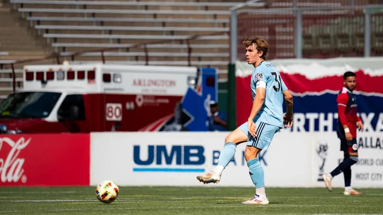 Jugador de Minnesota United II en acción
