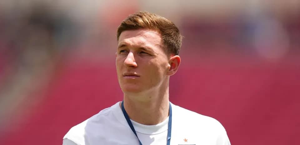 Jugador de Inglaterra en el campo antes del partido