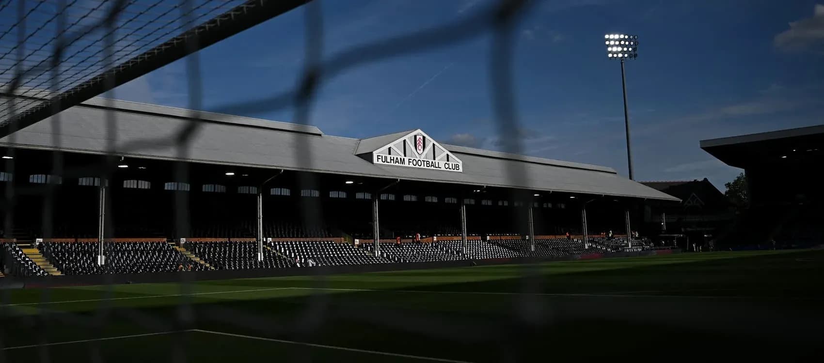 Vista del estadio Fulham Football Club desde la portería