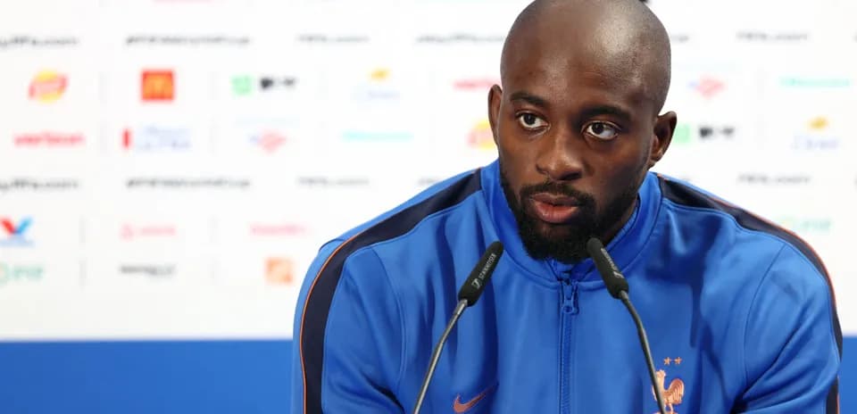 Jugador de Francia en conferencia de prensa