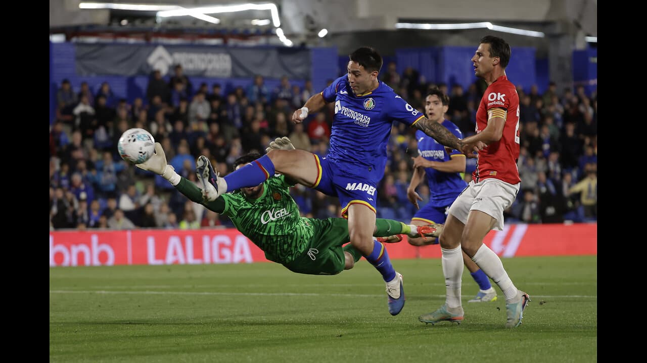 Jugadores de Getafe y Mallorca en acción
