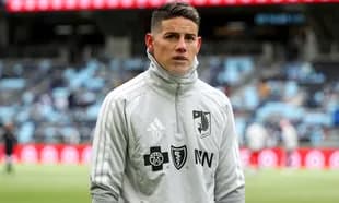 Jugador de Minnesota United en vestuario previo al partido