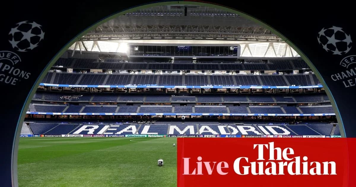 Estadio con el nombre 'REAL MADRID' visible