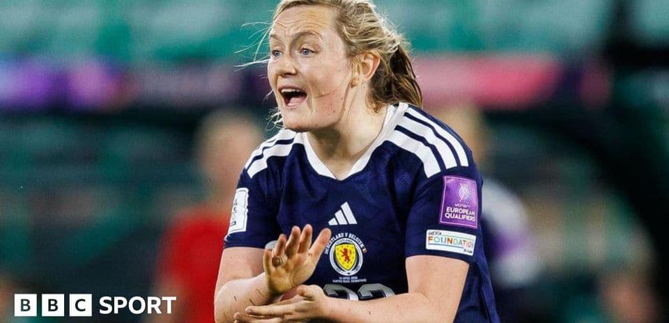Jugadora de Escocia en acción durante un partido