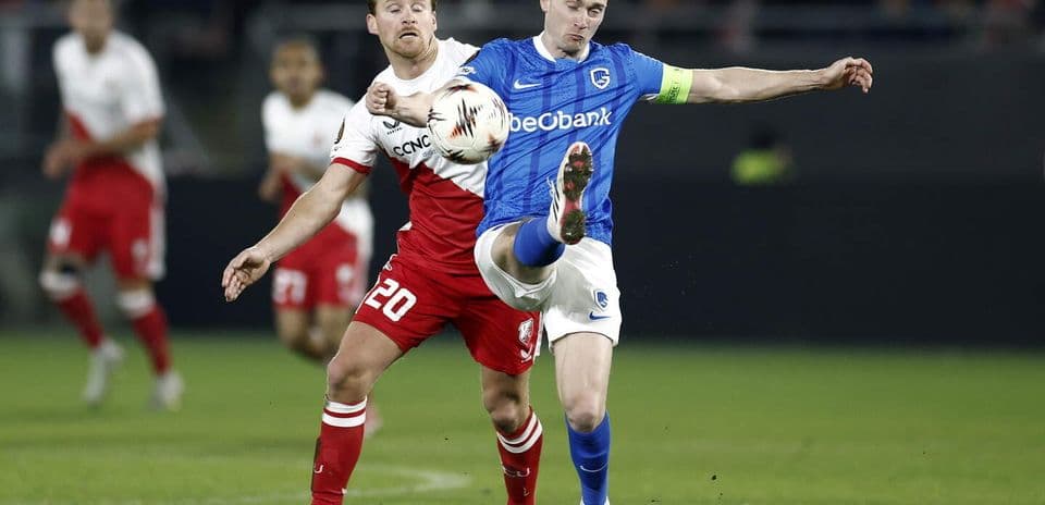 Football illustration used for match coverage - a2qtabkv.jpg