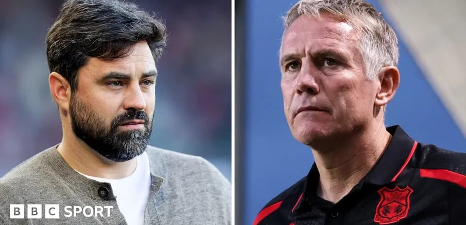 Entrenadores de fútbol en una conferencia