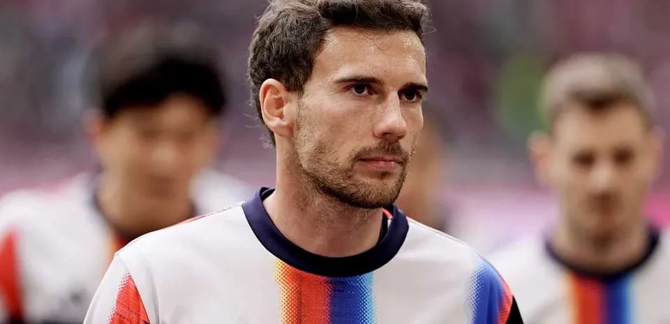 Jugador de Bayern Múnich en la alineación previa al partido