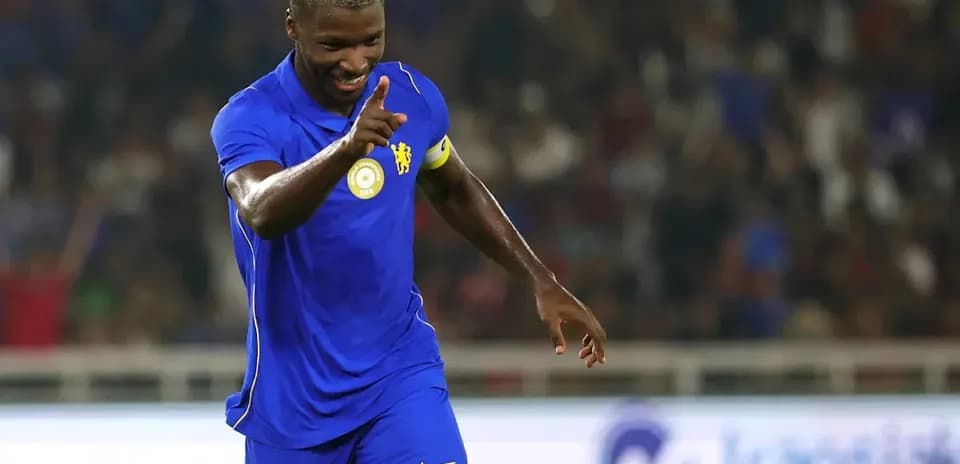Jugador celebrando con el dedo índice levantado