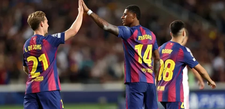 Jugadores del FC Barcelona celebrando un gol