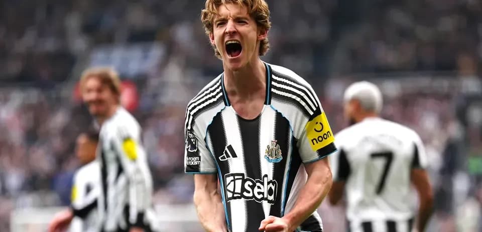 Newcastle enfrenta un verano complicado: ventas necesarias para cuadrar cuentas