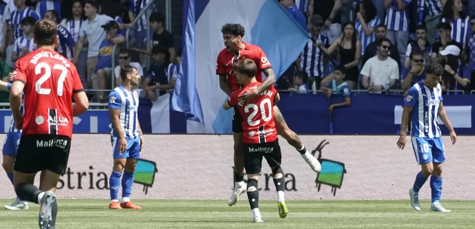 Jugadores de Mallorca celebrando un gol