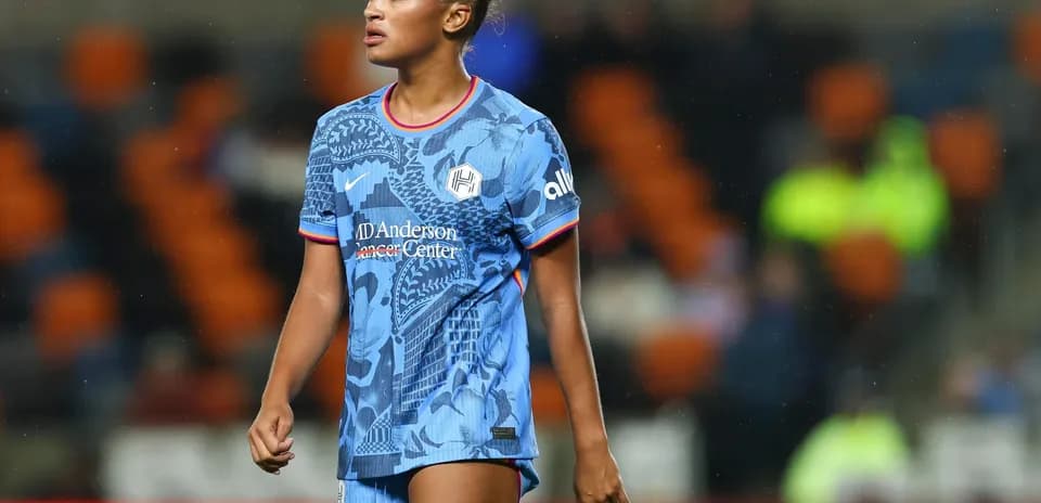 Jugadora de Houston Dash en partido de fútbol