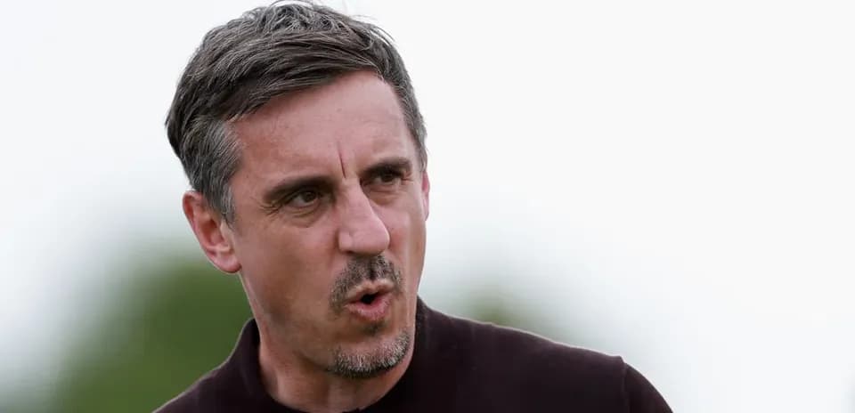 Hombre hablando durante una sesión de entrenamiento