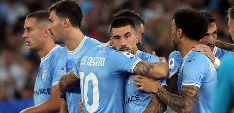 Lazio busca reafirmar su posición ante Cremonese en el Stadio Olimpico.jpg