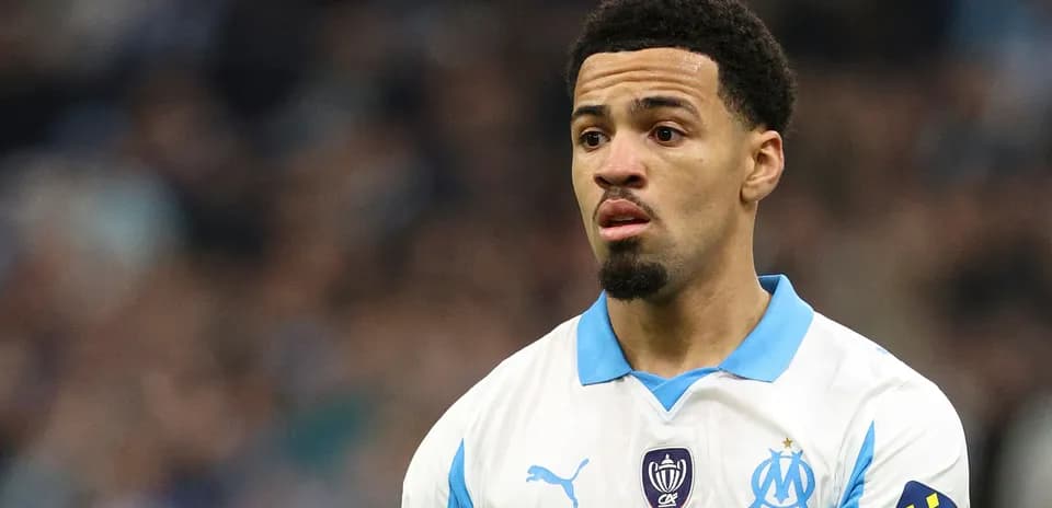 Jugador de Olympique de Marsella en el campo