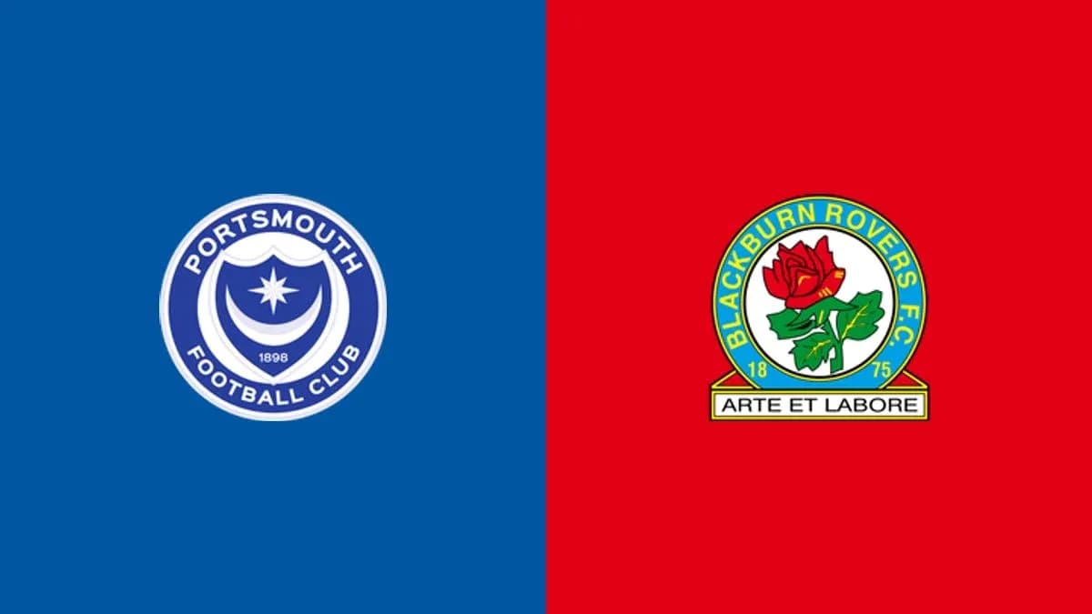 Logos de Portsmouth y Blackburn Rovers en fondo colorido