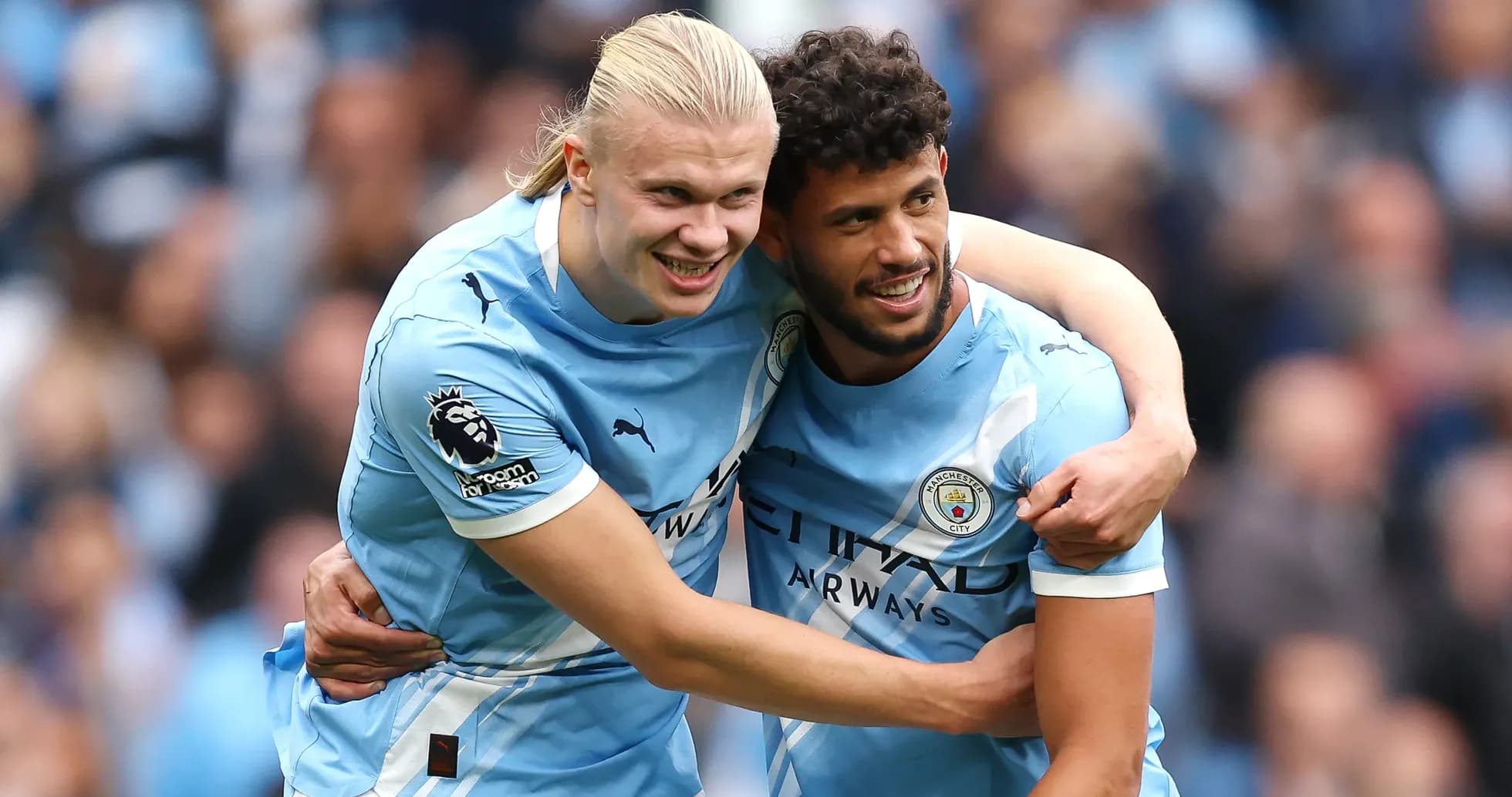 Jugadores de Manchester City celebrando un gol