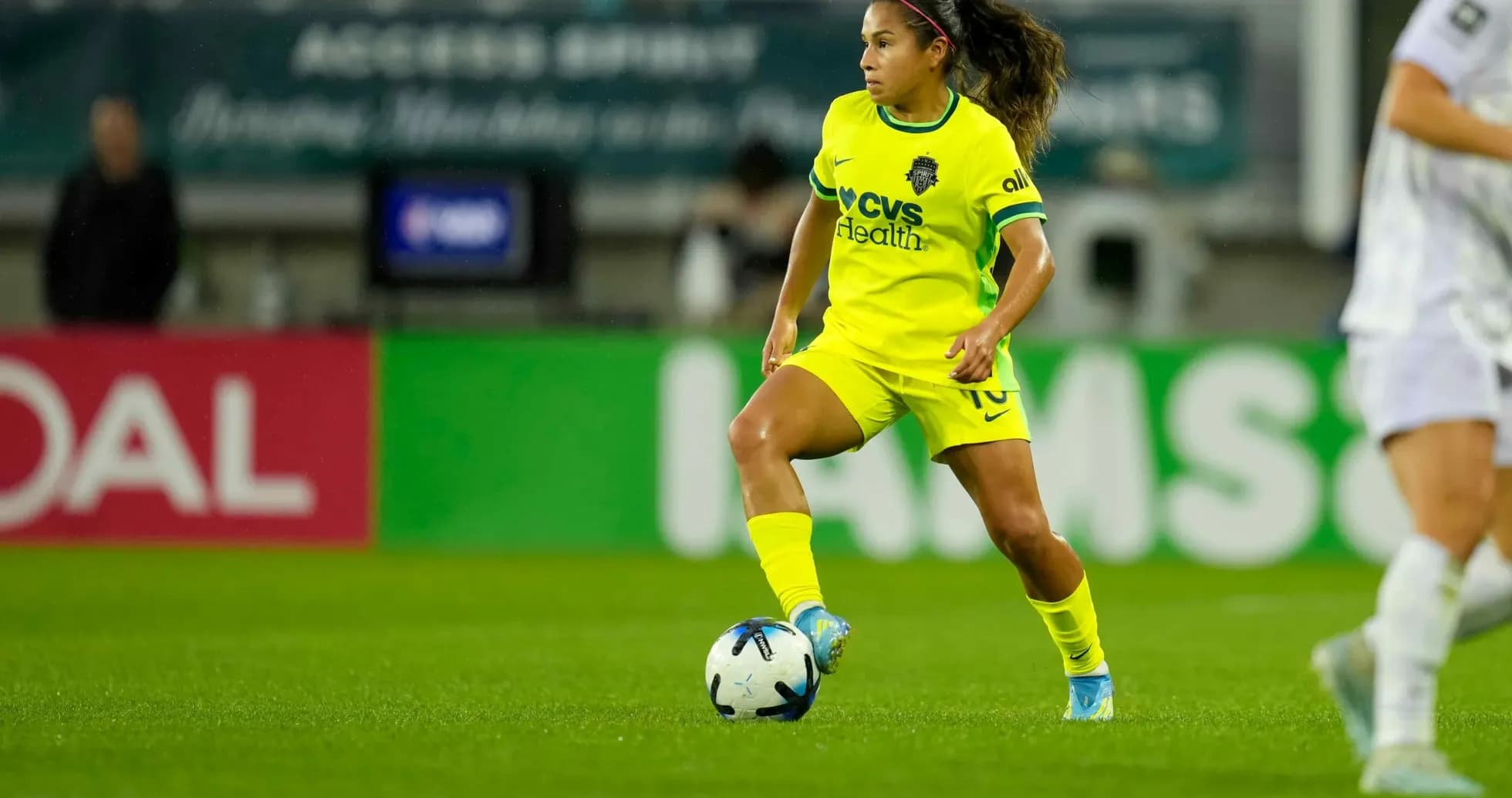 Jugadora del Seattle Reign FC en acción