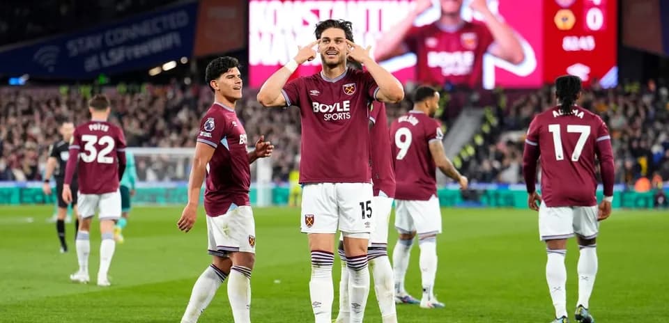 Jugadores de West Ham celebrando un gol