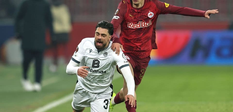 Red Bull Salzburg domina a FC Basel 1893 en el Red Bull Arena.jpg