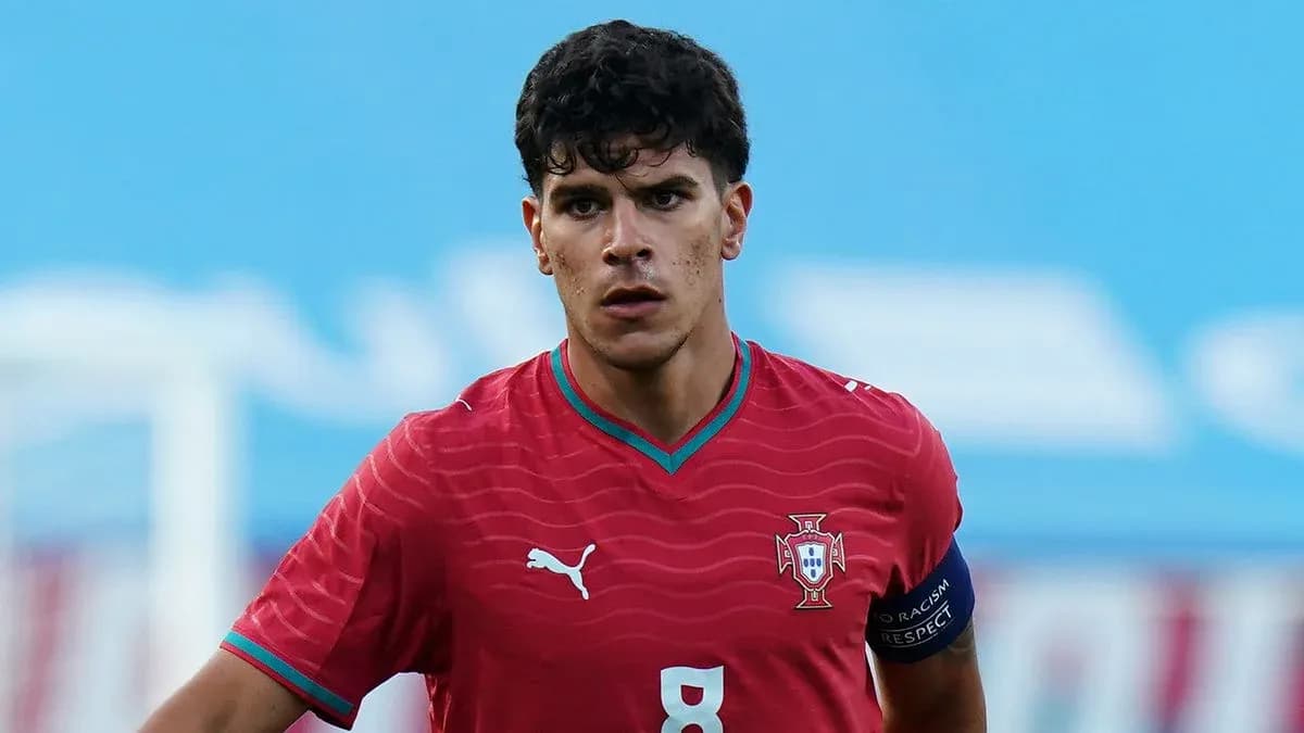Jugador de Portugal en el campo durante un partido