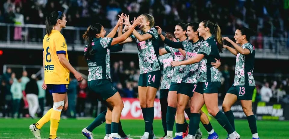 Celebración de las jugadoras del Seattle Reign FC
