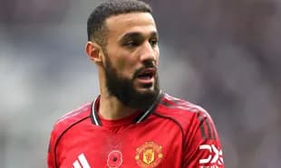 Jugador de Manchester United en acción durante el partido