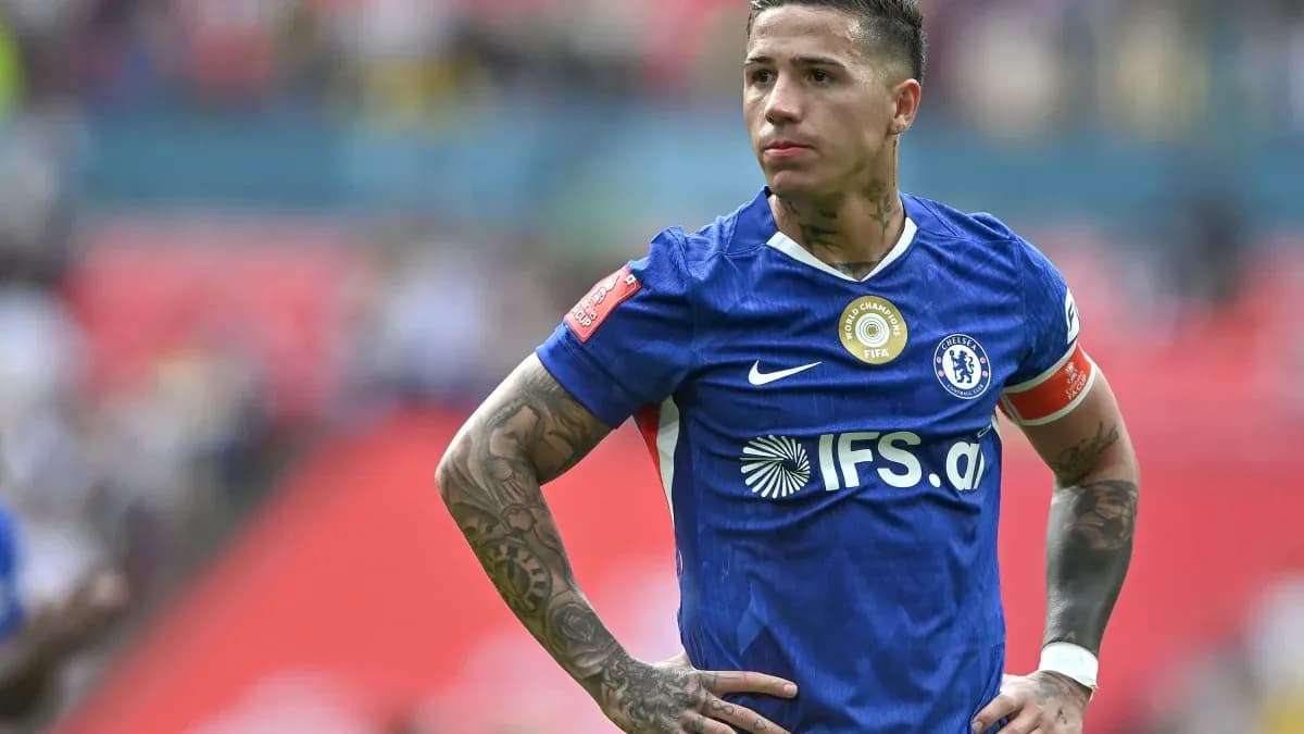 Jugador de Chelsea en el campo durante el partido