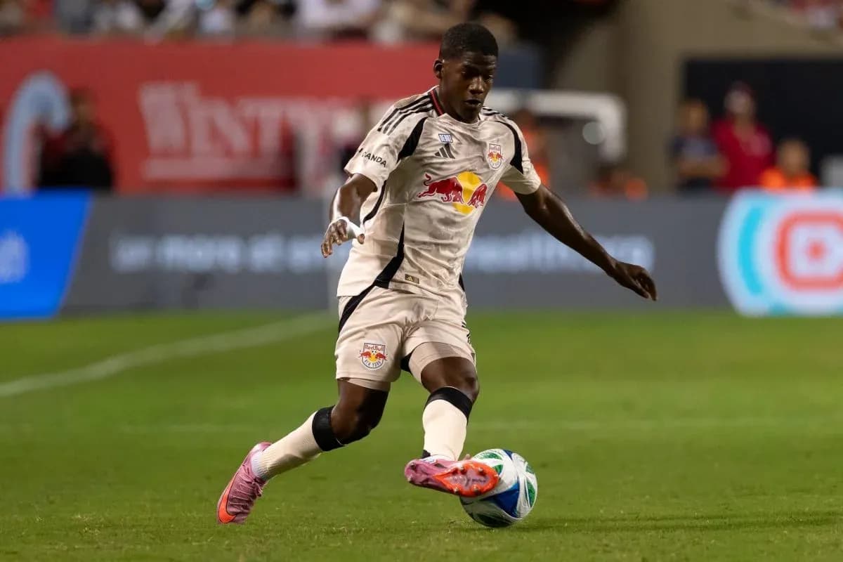 Jugador de New York RB II en acción