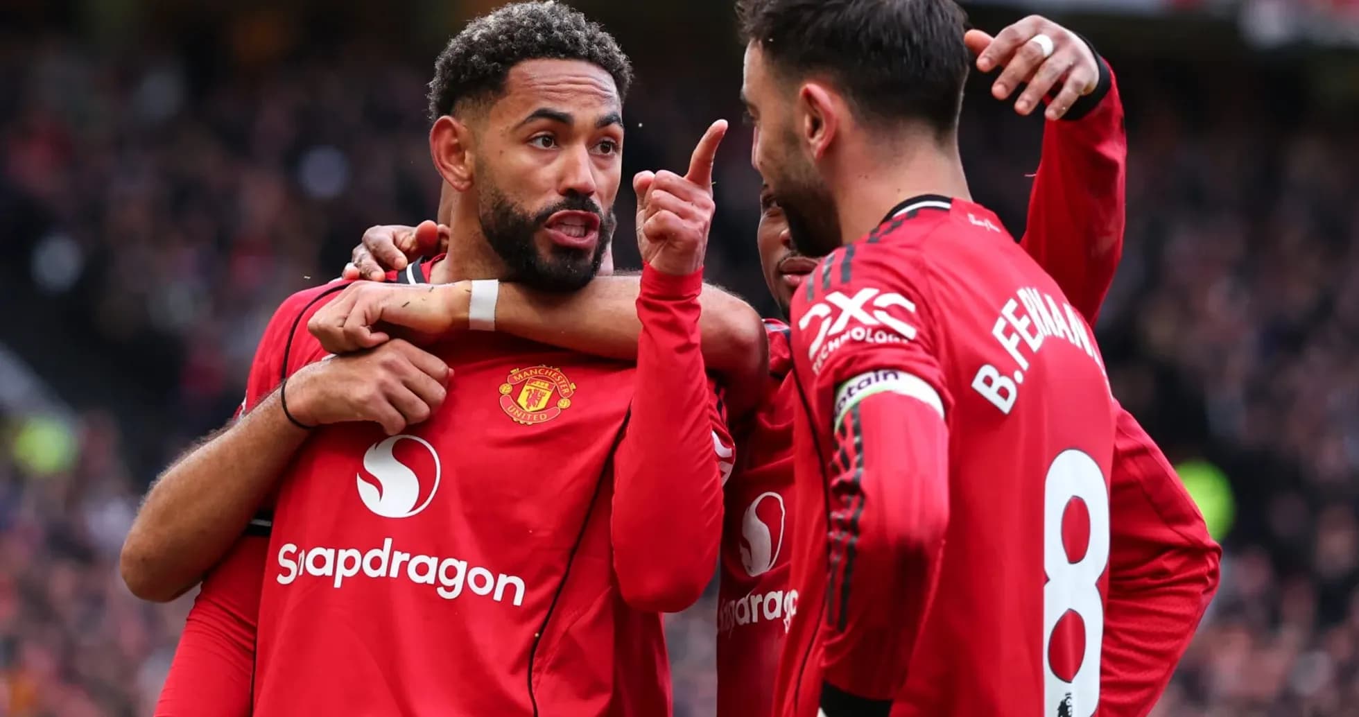 Jugadores de Manchester United celebrando un gol