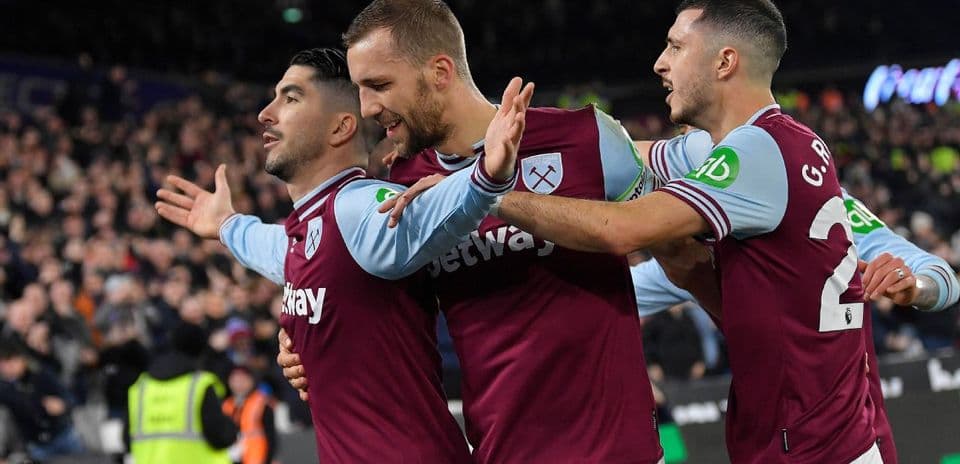 Jugadores de West Ham celebrando un gol