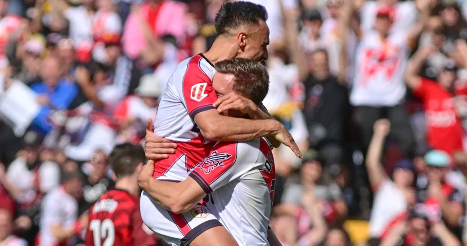 Jugadores de Rayo Vallecano celebrando un gol