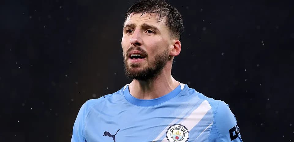 Jugador de Manchester City en acción durante el partido