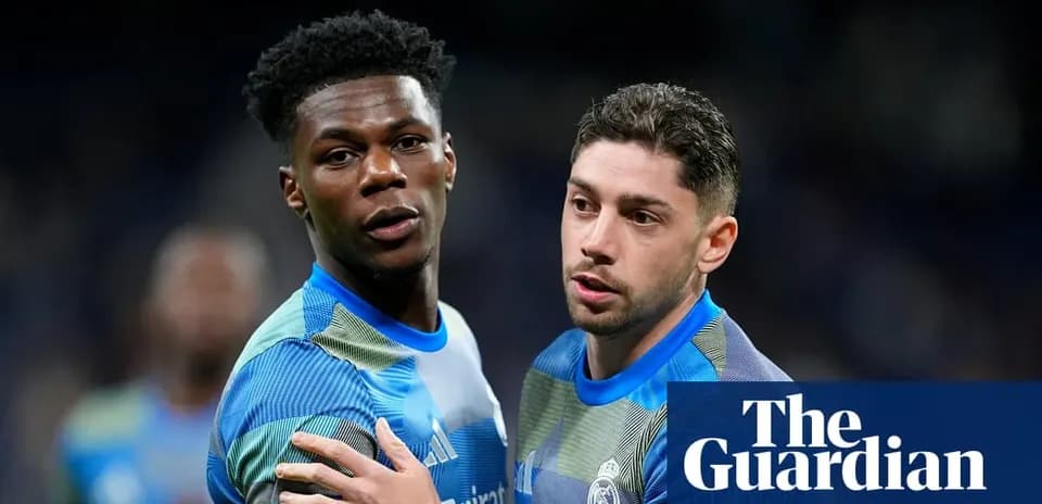 Dos jugadores de Real Madrid en el campo