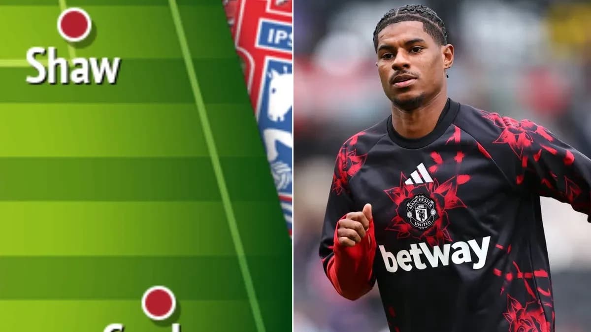 Marcus Rashford entrenando con camiseta de Manchester United
