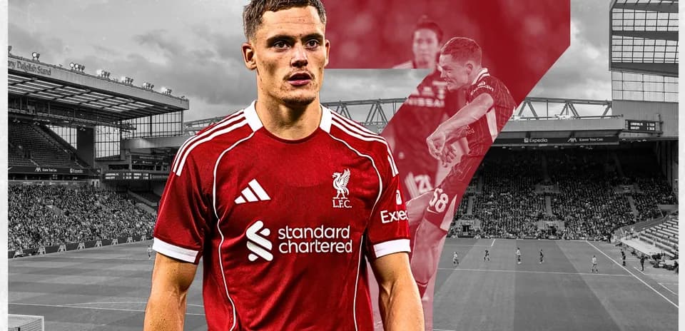 Jugador de Liverpool en el estadio Anfield