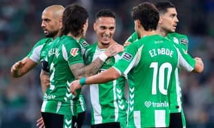 Jugadores de Real Betis celebrando un gol
